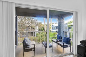 Interior - 340D - Boca Retreat w/ Pool, Parking, Near Evert Tennis & Shops (Boca Raton)