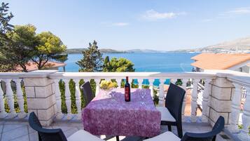 Comfort Apartment | Balcony