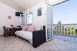 Comfort Apartment | Living area