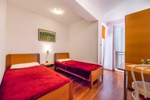 2 chambres, Wi-Fi gratuit, draps fournis