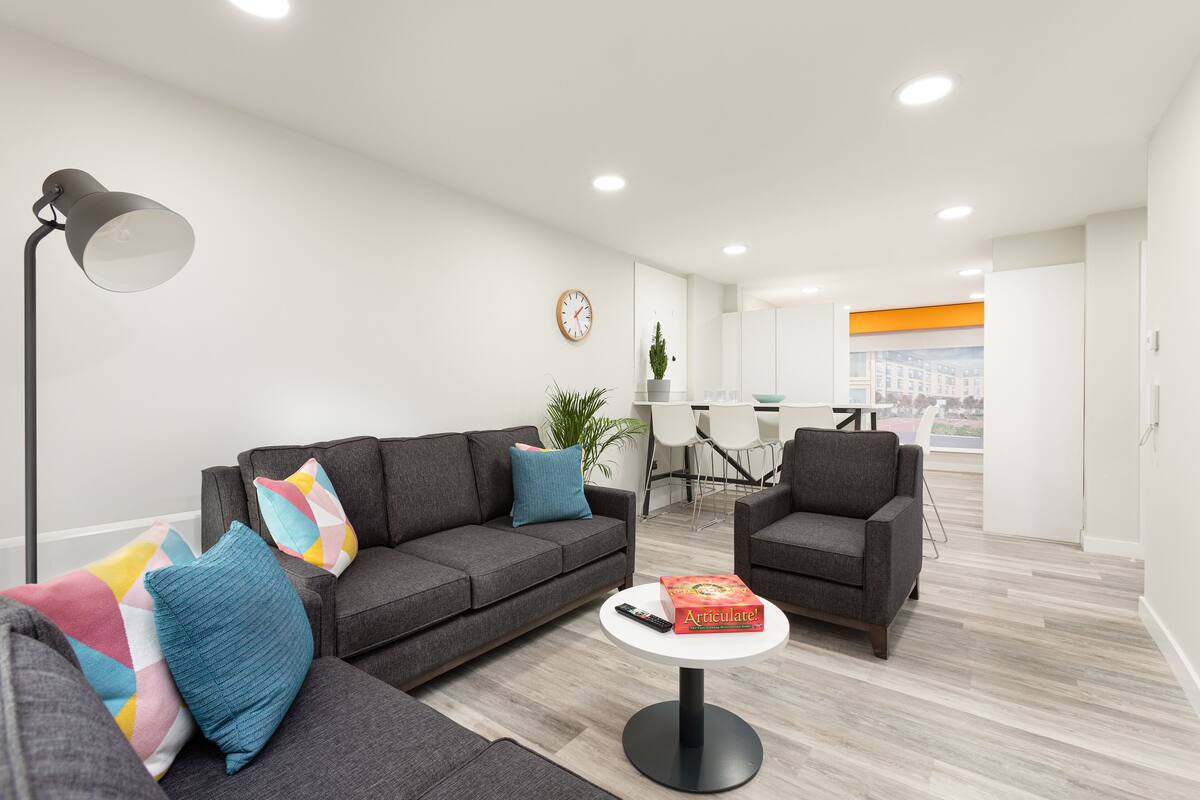 Classic Apartment | Living area
