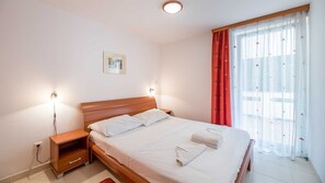 2 makuuhuonetta, ilmainen Wi-Fi, vuodevaatteet