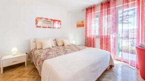 2 chambres, Wi-Fi gratuit, draps fournis