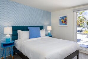 4 bedrooms, desk, iron/ironing board, free WiFi