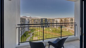Unclassified image, 4 of 14, button - UniqueStay Paardevlei Lifestyle 514 (Cape Town)