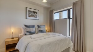 Unclassified image, 2 of 14, button - UniqueStay Paardevlei Lifestyle 514 (Cape Town)