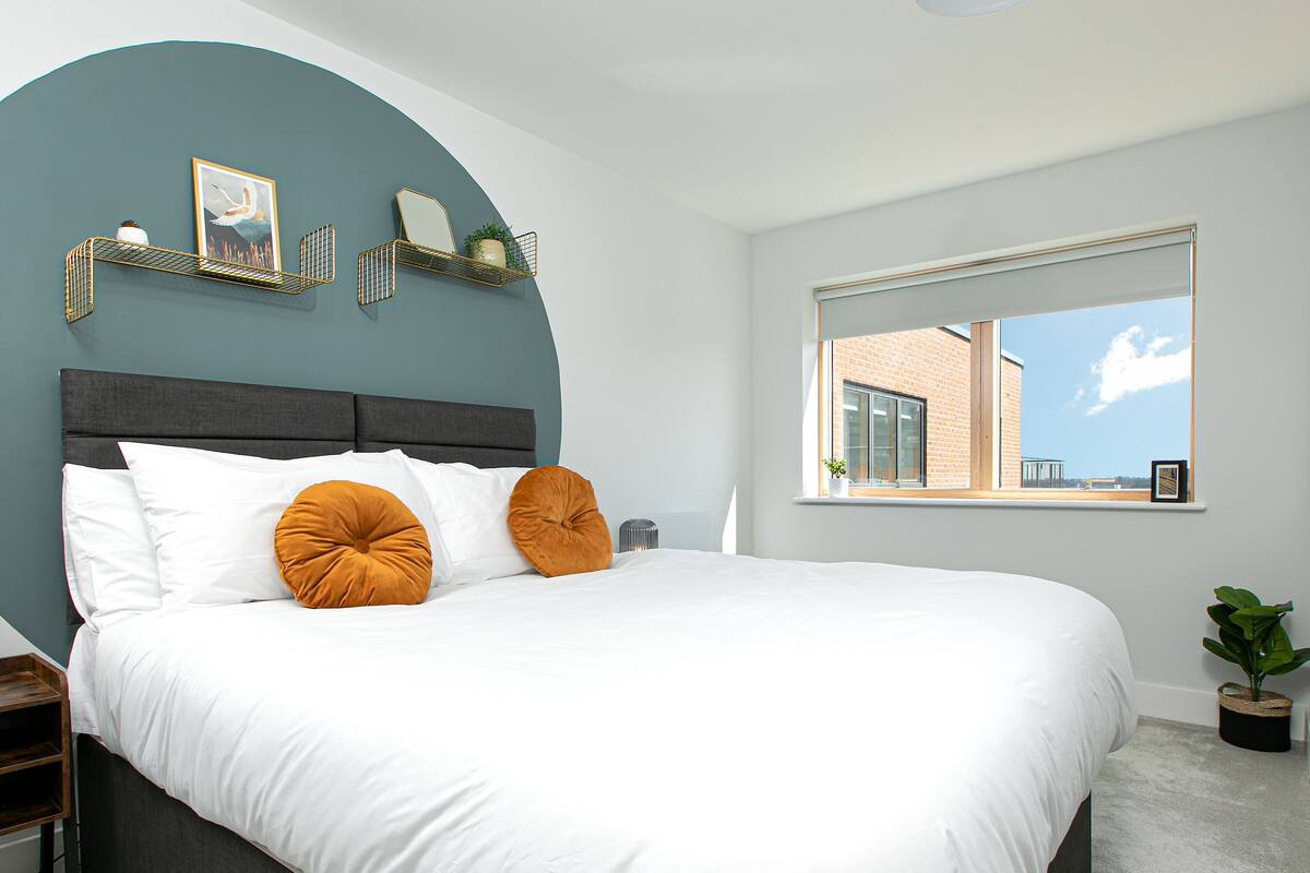 2 bedrooms, iron/ironing board, free WiFi