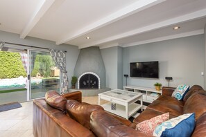 House, 4 Bedrooms | Interior - Casa Del Mar 4 Bedroom Home by RedAwning (Scottsdale)