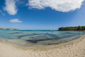Private beach, white sand, beach bar - Futura Club Spiagge Bianche (Syracuse)