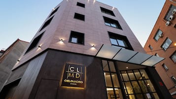 Mặt tiền nơi lưu trú