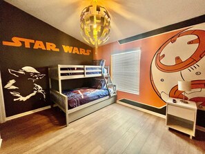3 Schlafzimmer, Bügeleisen/Bügelbrett, Reisekinderbett, WLAN