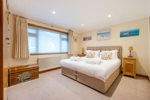 3 Schlafzimmer, Bügeleisen/Bügelbrett, kostenloses WLAN, Bettwäsche