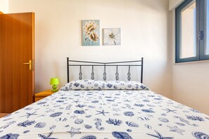 1 bedroom, iron/ironing board