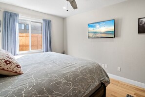 2 bedrooms, desk, iron/ironing board, free WiFi