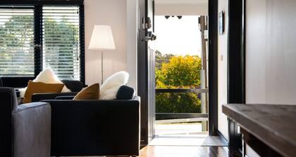 Cricklewood - a gorgeous miner’s cottage, lovingly restored and beautifully renovated