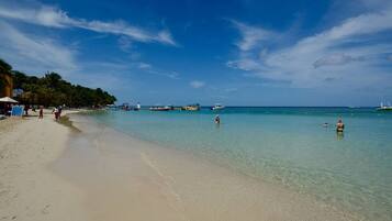 Playa en los alrededores
