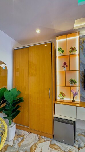 Interior - 1 Bedroom Ensuite in a Shared House (Lekki)