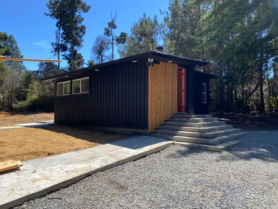 The Black Cabin, spacious, secluded and tranquil.