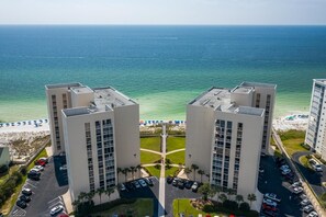 Exterior - NEWLY RENOVATED! BEAUTIFUL DESTIN BEACHFRONT CONDO WITH BREATHTAKING VIEWS! (Destin)