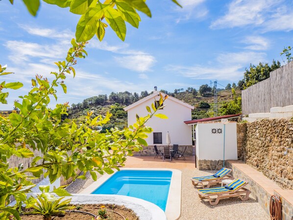 Pool - Cubo's Casa Mi Recreo / private pool / views (Yunquera)