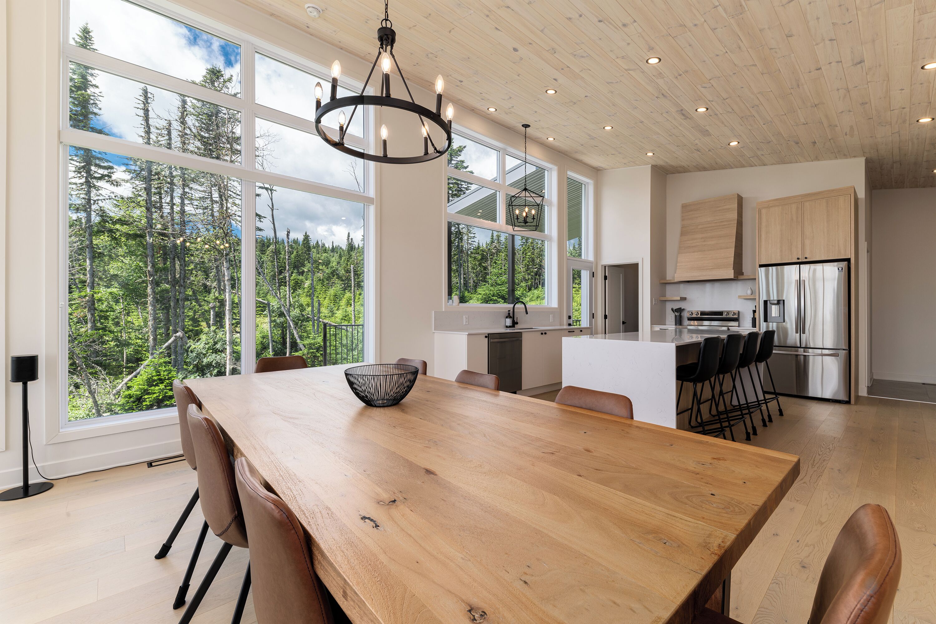 Chalet-foret 2 | Oleskelualue | Takka