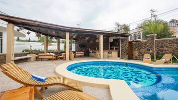 Outdoor pool, open 9:00 AM to 8:00 PM, pool umbrellas, sun loungers