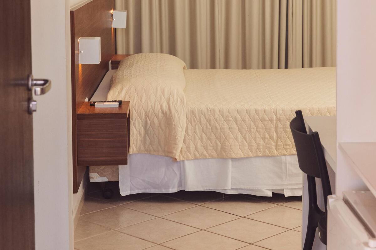 Minibar, desk, iron/ironing board (on request), WiFi (free)
