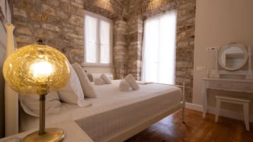 2 quartos, ferros/tábuas de passar roupa, Wi-Fi de cortesia