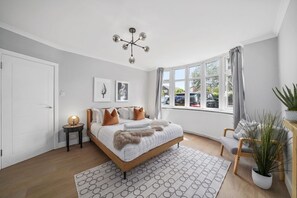 5 chambres, fer et planche Ă repasser, lit parapluie, Wi-Fi gratuit
