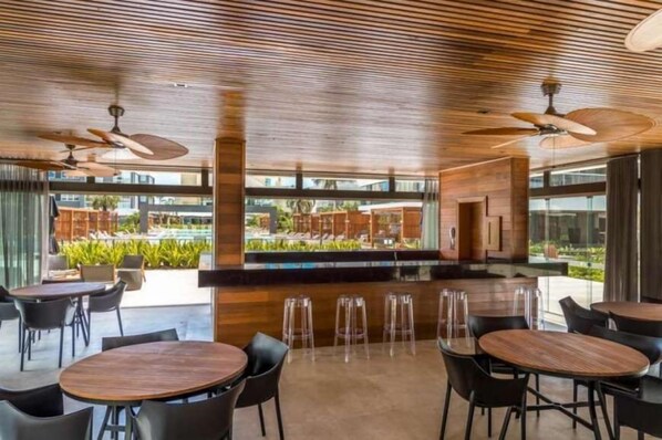 Restaurant - Residencial (Bombinhas)