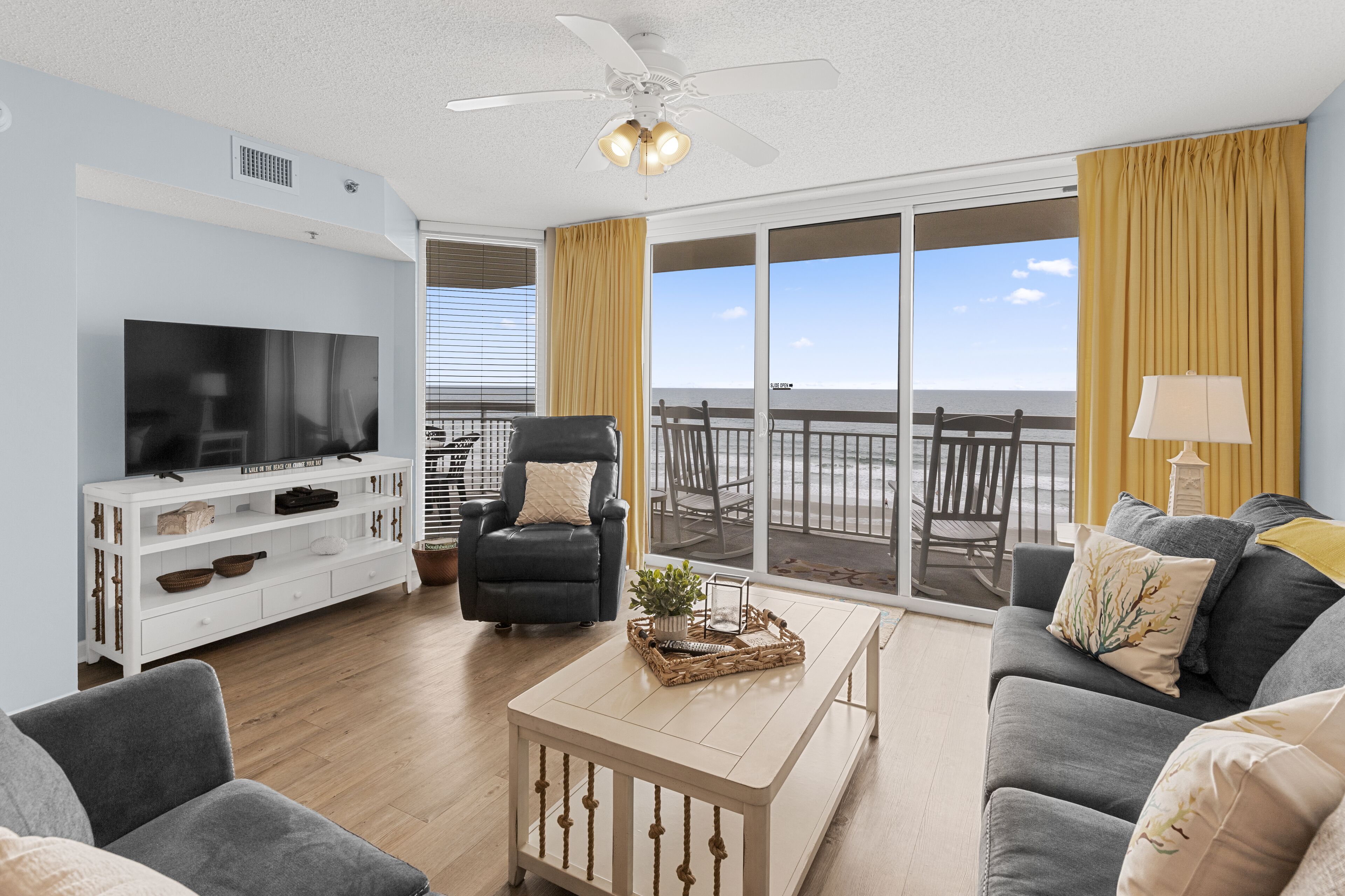 CRESCENT SHORES 707S: Luxury Family-Friendly Oceanfront 3Bed/3Bath Condo