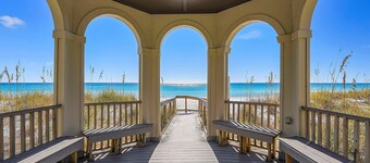 Turtle Tracks - Gulf Views with Private Pool, Spa Tub & Game Room