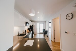 Apartment, 1 Bedroom | Private kitchen