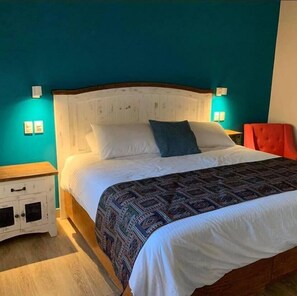 Luxury Room | Iron/ironing board, free WiFi, bed sheets - Hotel Andares de Kino By Rotamundos (Magdalena de Kino)