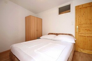 2 habitaciones y ropa de cama