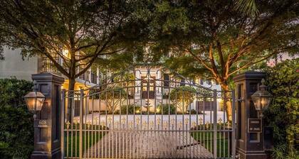 Luxury Estate By The Bay - Close to Beach