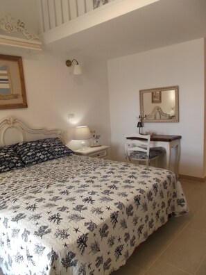 1 bedroom, internet - LA VELA suite (Sardegna)