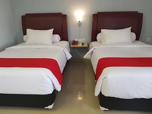 Unclassified image, 2 of 24, button - MJ s Hotel (Jambi)