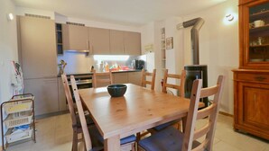 Unclassified image, 2 of 13, button - Beautiful Apartment in the Mayens de Sion, 500m From 4 Vallées ski Area (Sion)
