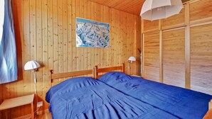Departamento básico, varias camas