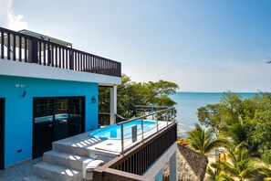 Property grounds - Shedrock Shangrila, Beach Front Whole House (Hopkins)