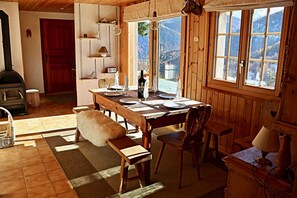 基本木屋, 多張床 | 住宿內部