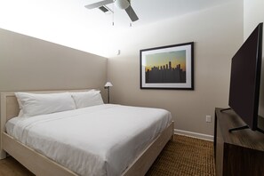 Basic Studio, Non Smoking, Pool Access (Self Check-in with Virtual Front Desk) | Individually decorated, individually furnished, laptop workspace - Kasa FreeMoreWest Charlotte (Charlotte)