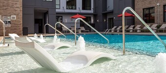 夏洛特Kasa FreeMoreWest