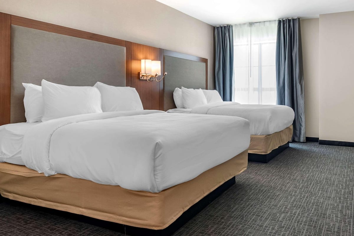 書桌、筆電工作空間、熨斗/熨衣板、免費無線上網