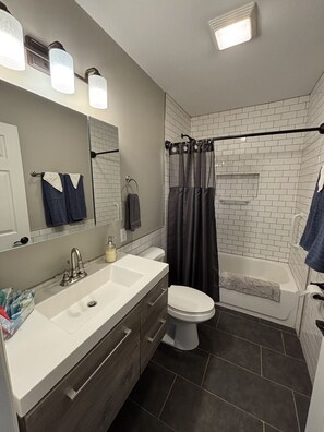 Uklassifisert bilde, 5 av 16, knapp