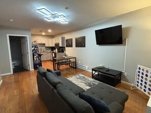 Televisor i estèreo 