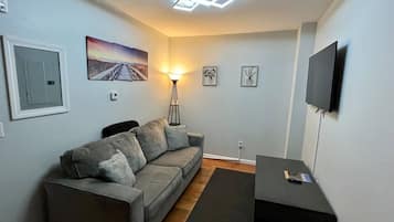 Smart TV, stereo, offices