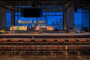 2 bars, bar sur le toit