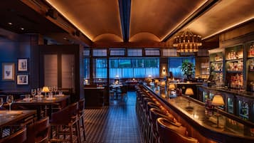 2 bares, bar en la azotea
